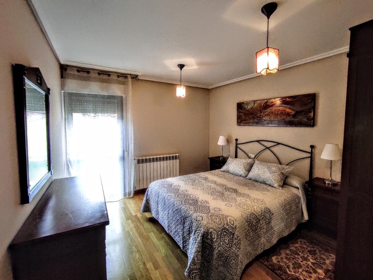Real 10 Apartment Soria Bagian luar foto