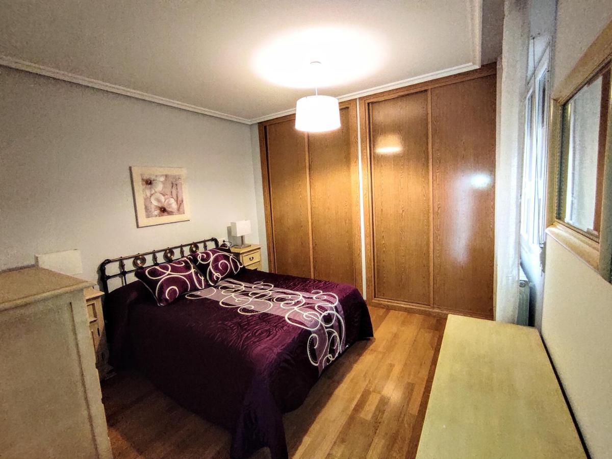Real 10 Apartment Soria Bagian luar foto